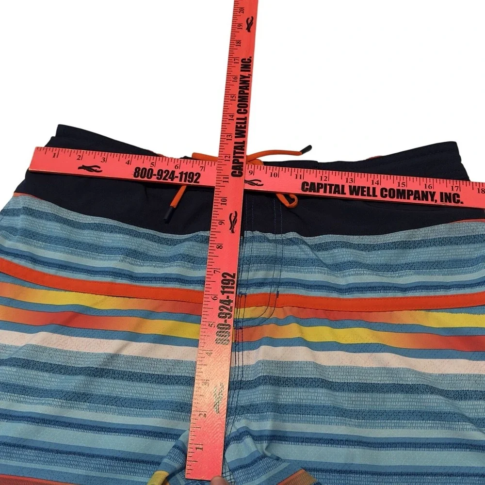 Speedo Men's Active Flex Swim E-Board Shorts Size Large Multicolored 10